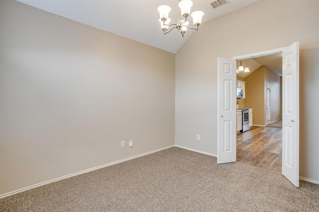 8136 Zion Trl - Photo 4 of 30