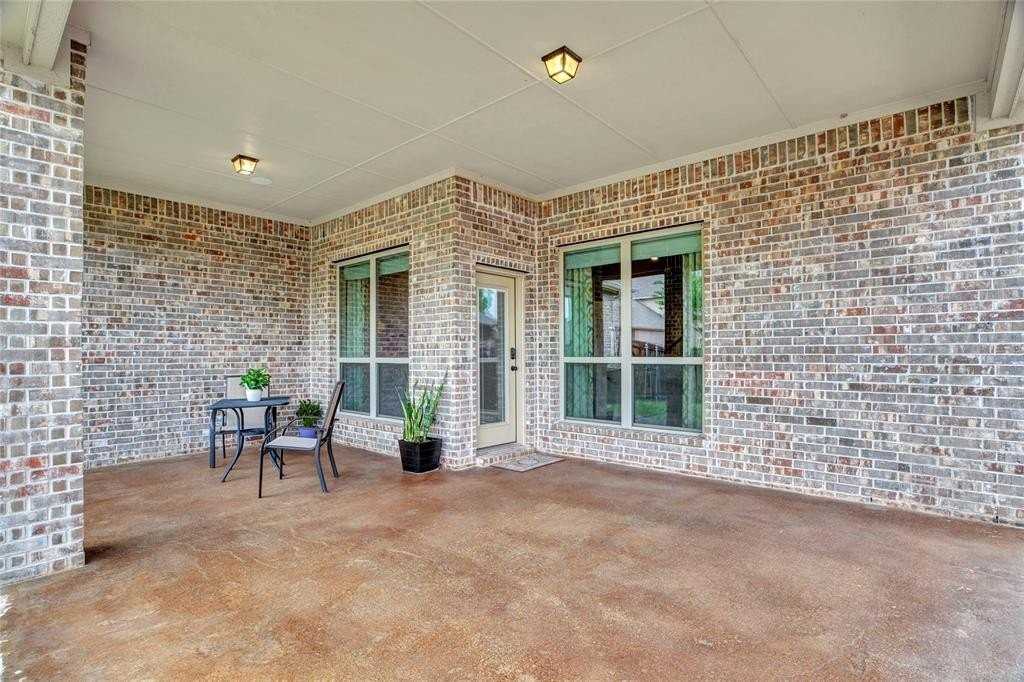 1807 Drake Dr - Photo 4 of 30