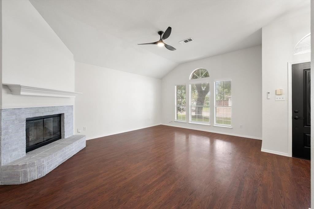 1627 Wintercrest Rd - Photo 6 of 29