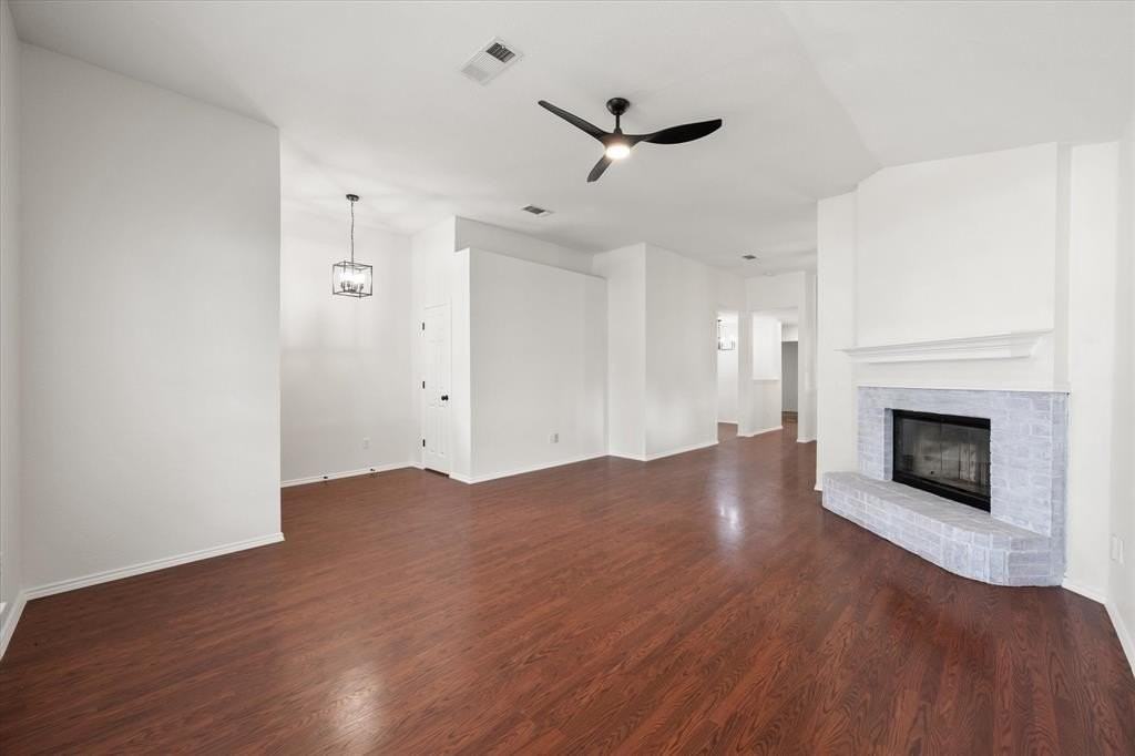 1627 Wintercrest Rd - Photo 7 of 29