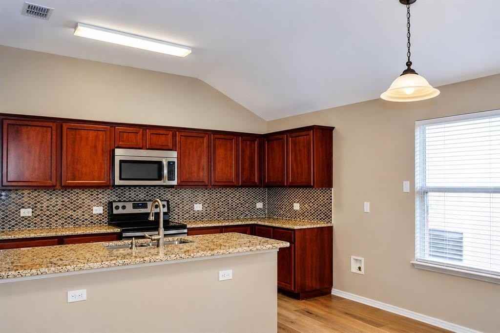 4241 Summer Star Ln - Photo 5 of 13
