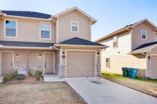 218 W Lake St - Photo 1 of 1