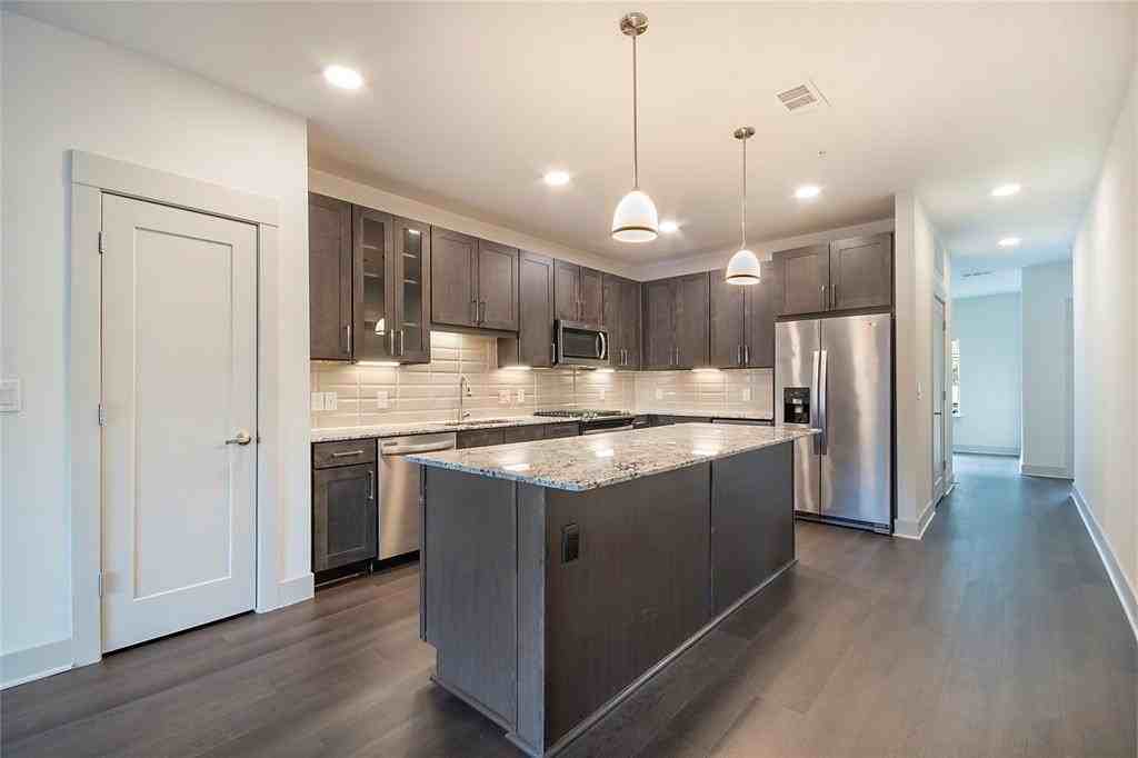 5601 Belmont Ave #204 - Photo 3 of 40