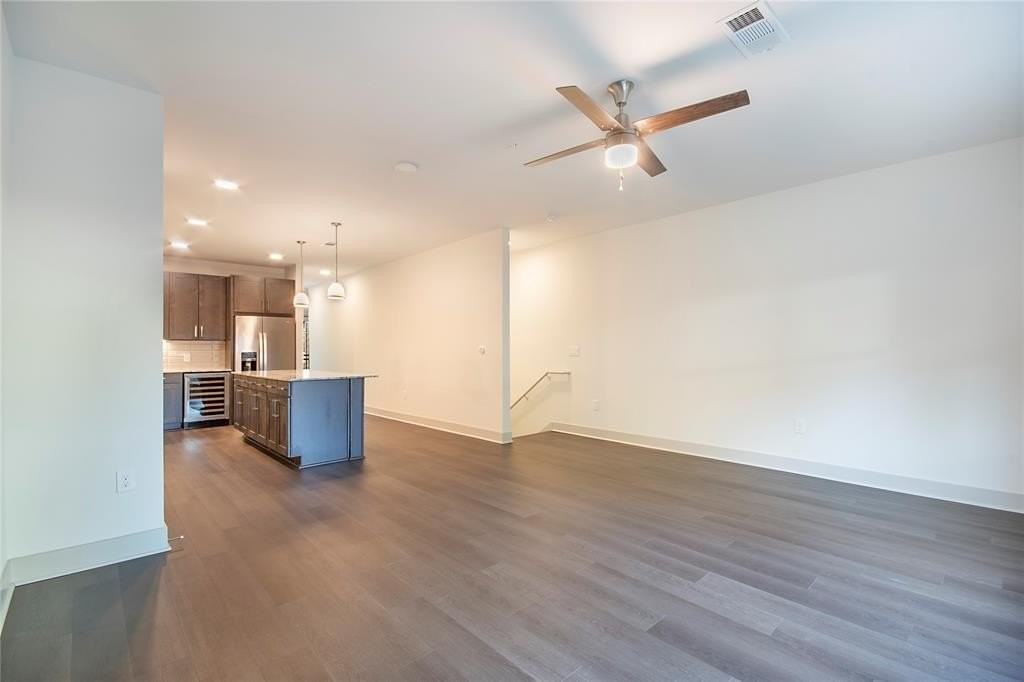 5601 Belmont Ave #204 - Photo 5 of 40