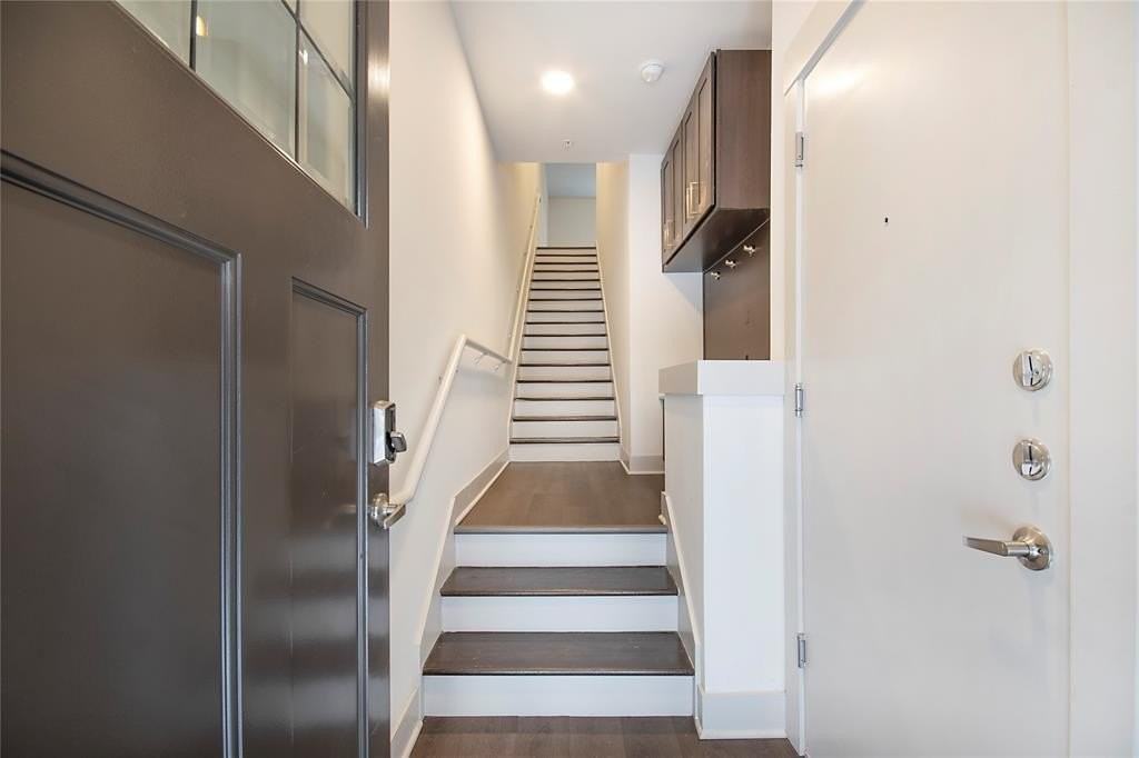 5601 Belmont Ave #204 - Photo 6 of 40