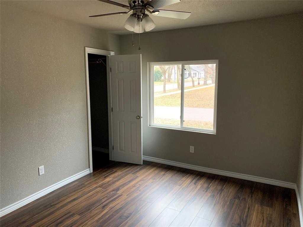 791 W Long St - Photo 7 of 10