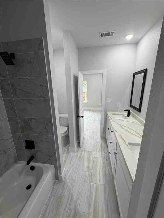 1005 Grandbury Street #A - Photo 7 of 14