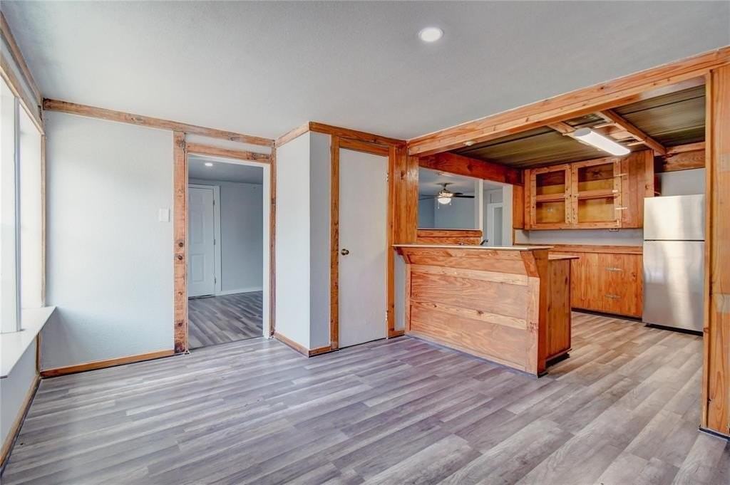 1006 E Dodge St - Photo 4 of 16