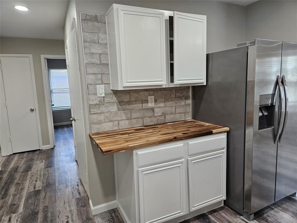 9431 Jill Ln - Photo 6 of 17