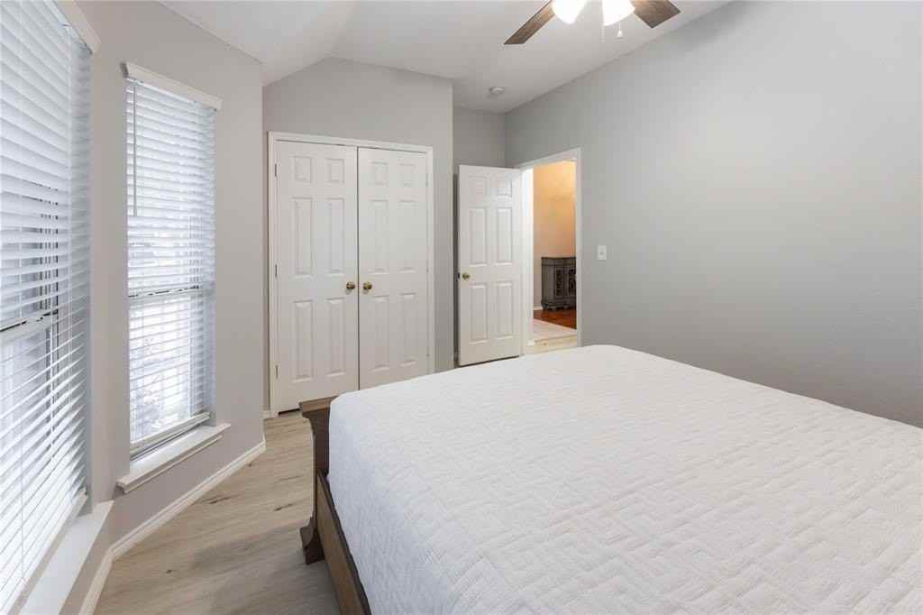 2405 Pinehurst Ct - Photo 6 of 39