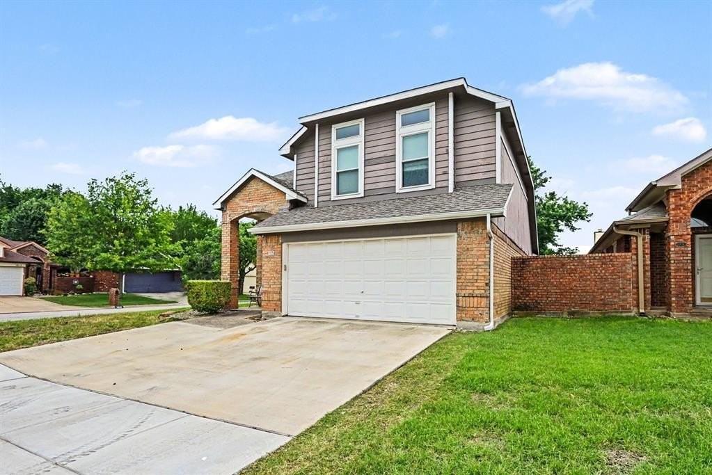 6940 Cheswick Dr - Photo 2 of 25