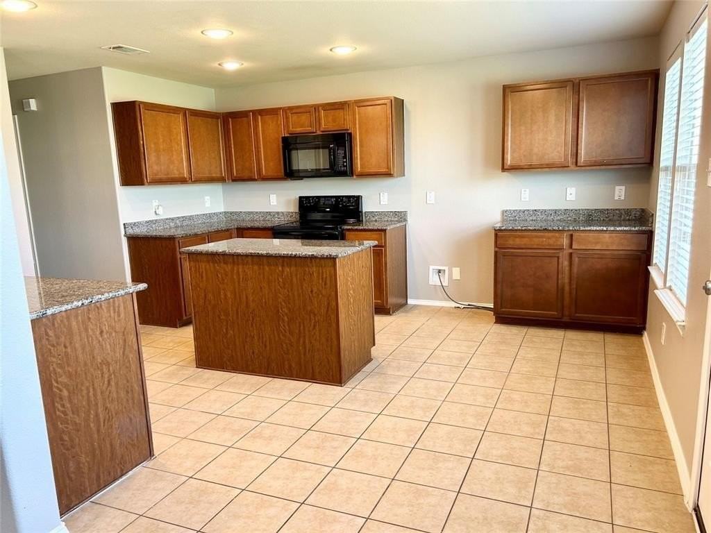 7005 Welshman Dr - Photo 7 of 18