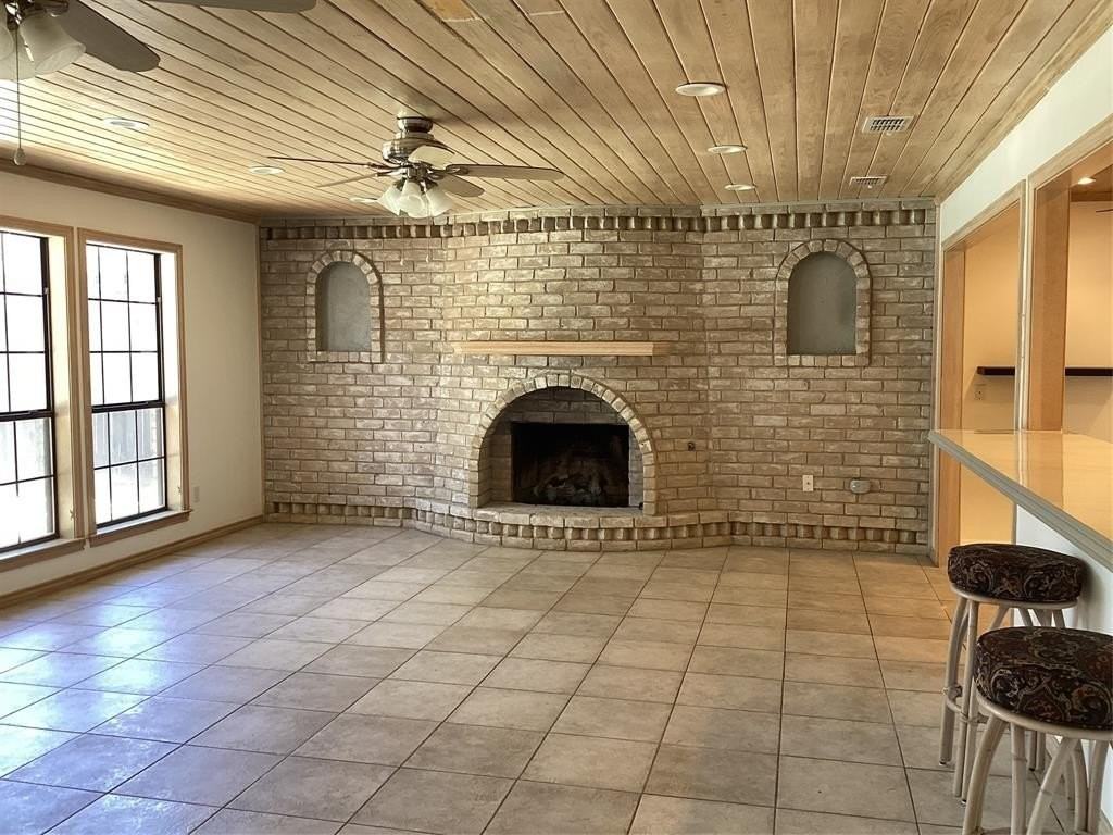 4909 Boulder Lake Rd - Photo 3 of 38
