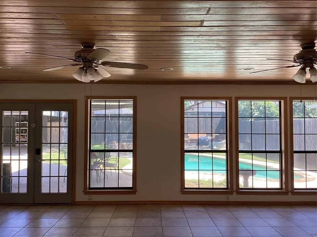 4909 Boulder Lake Rd - Photo 4 of 38