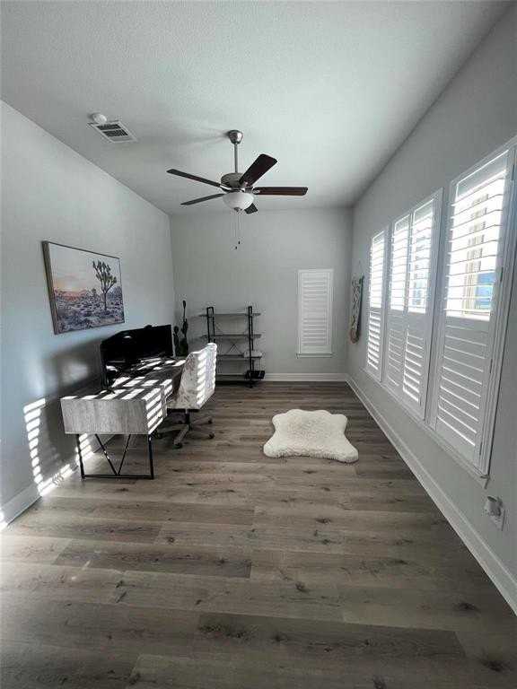 9208 Crockett Dr - Photo 7 of 14
