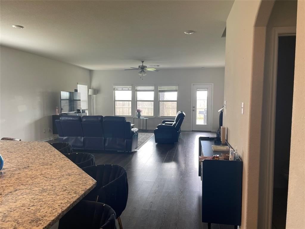 564 Declaration Way - Photo 4 of 22