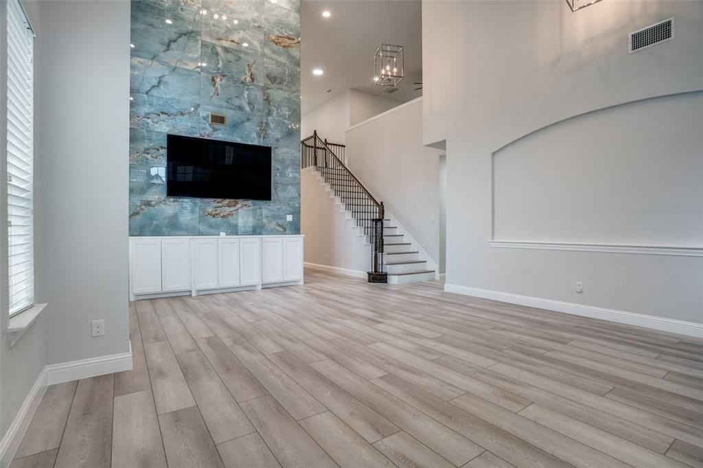 2811 Killdeer Trl - Photo 5 of 36