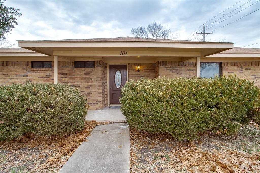 101 Teakwood Dr - Photo 2 of 26