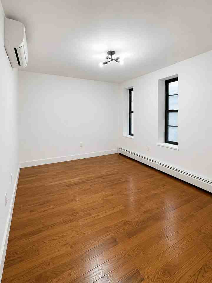69 6th Ave #2 - Photo 7 of 19