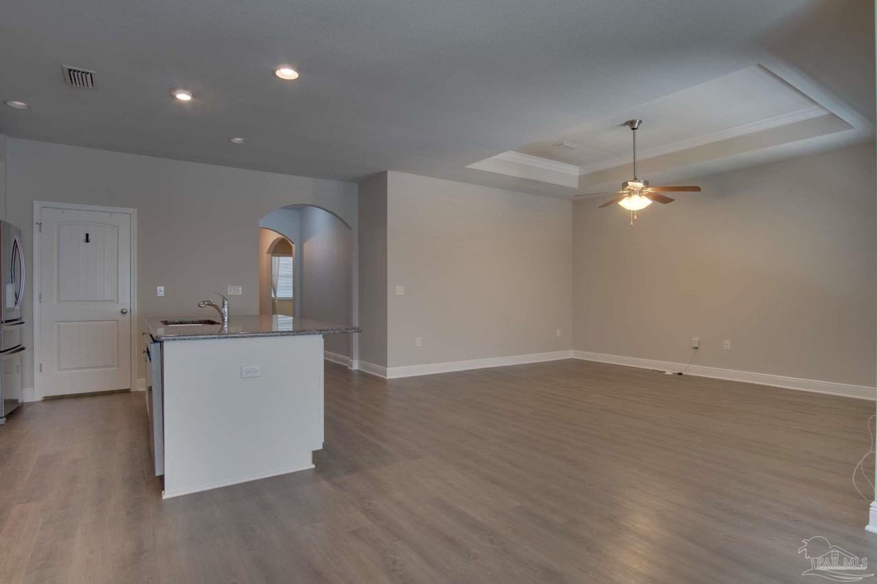 6239 Ladera Trl - Photo 7 of 27