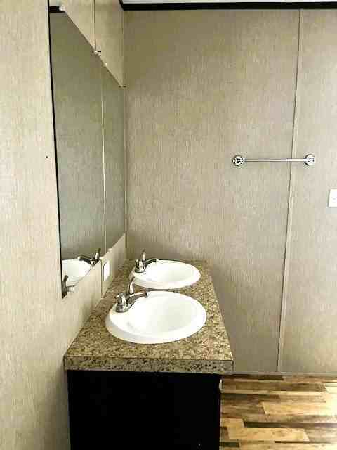 4014 N State St - Photo 4 of 27