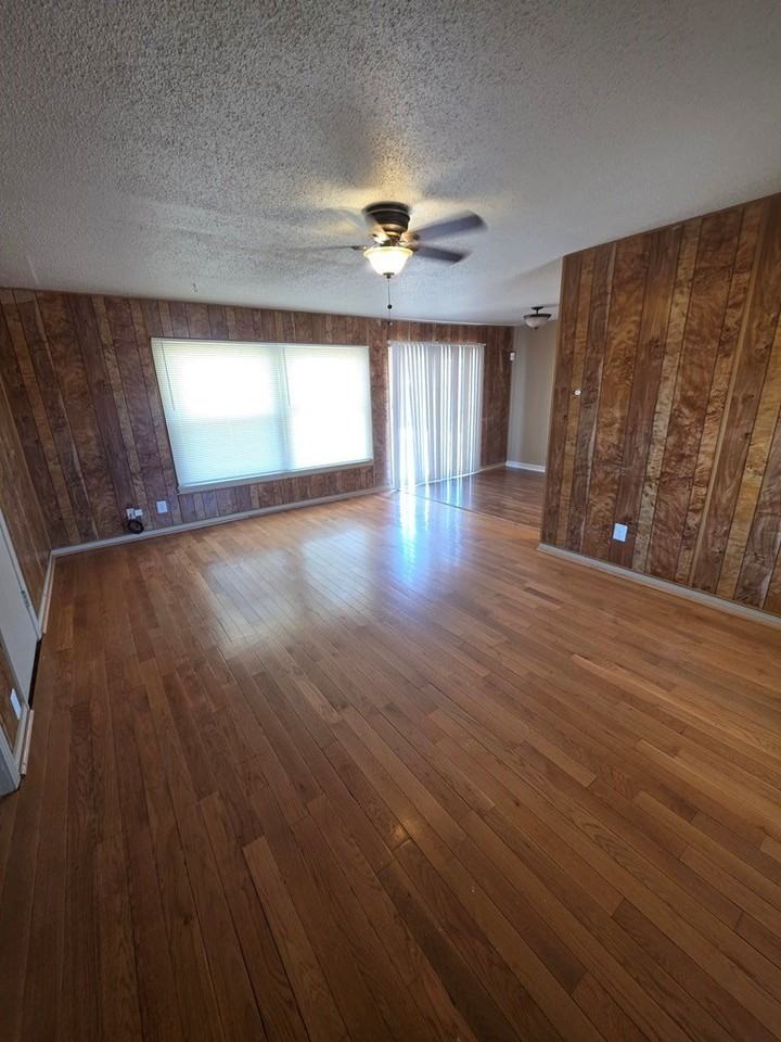 3311 Storey Ave - Photo 2 of 23