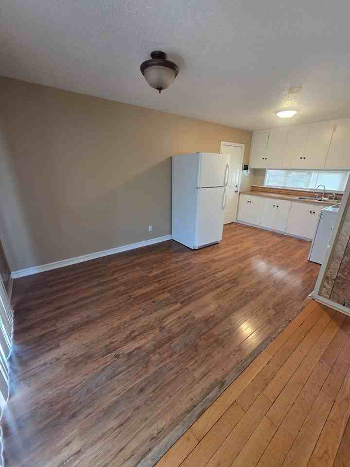 3311 Storey Ave - Photo 5 of 23