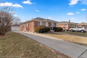 featured image of 4170 Lincoln Blvd