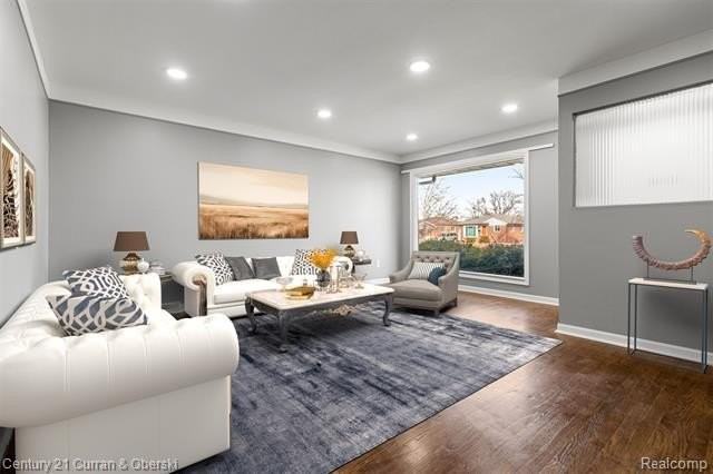 4170 Lincoln Blvd - Photo 4 of 24