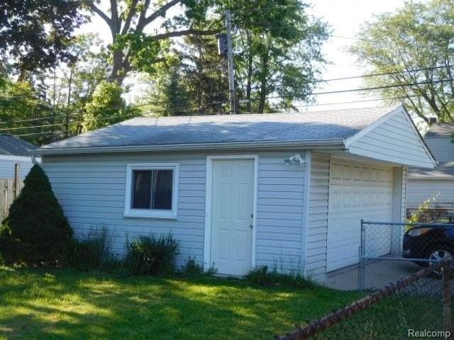 501 E Breckenridge St - Photo 3 of 16
