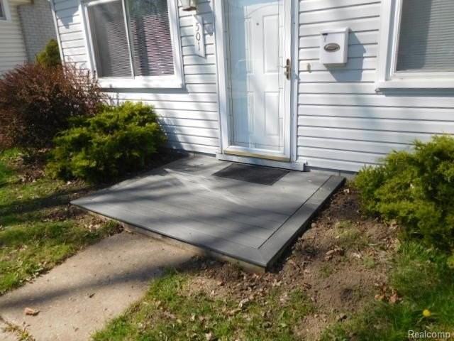 501 E Breckenridge St - Photo 5 of 16