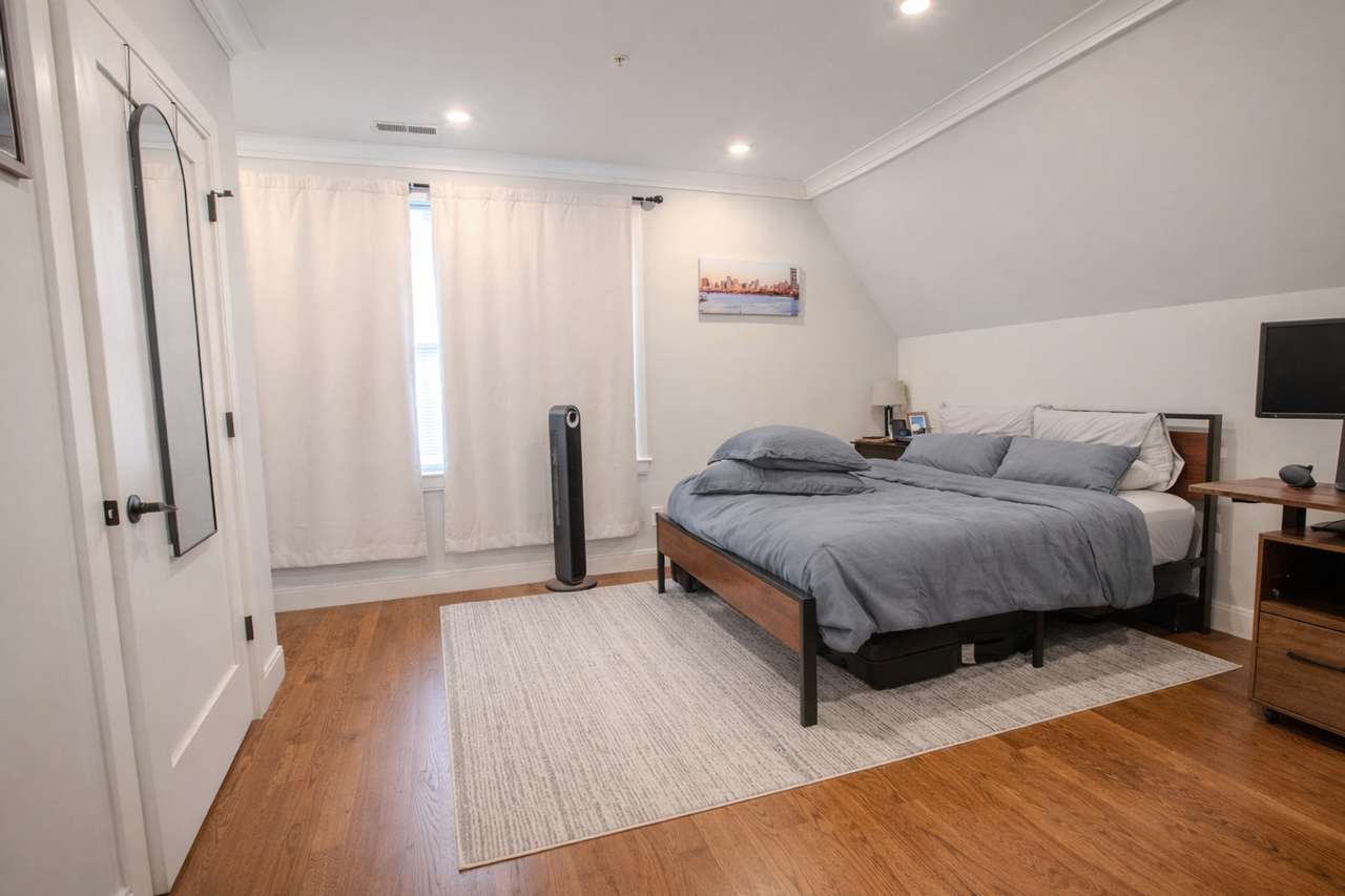 53 Quint Ave - Photo 7 of 17