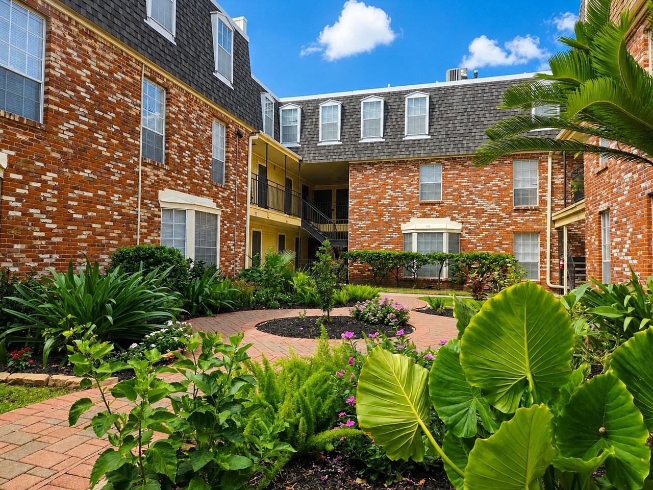 Beachside Villas - Photo 2 of 3