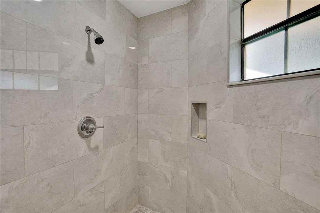 6698 Montego Bay Blvd #D - Photo 7 of 45