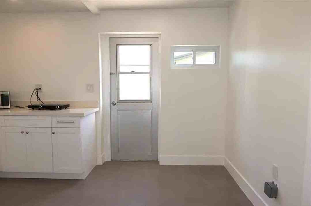436 Fontana Dr - Photo 7 of 13
