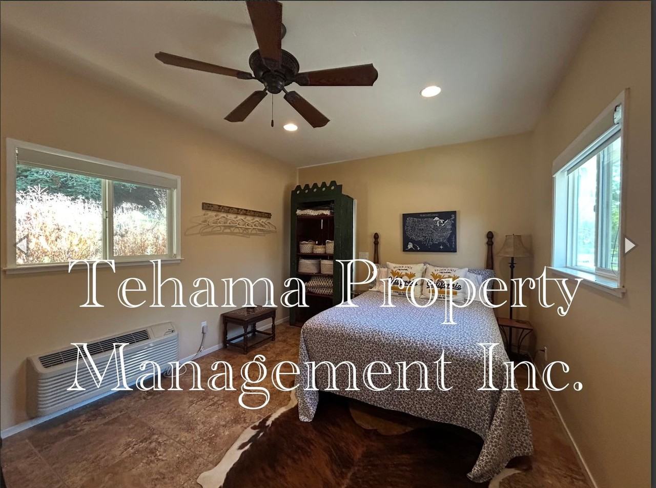 14807 Hilltop Dr - Photo 3 of 8