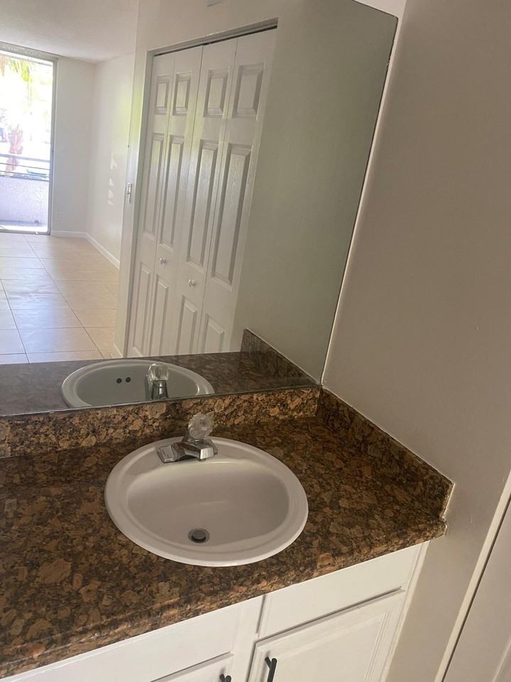 601 Lyons Rd #7105 - Photo 7 of 13