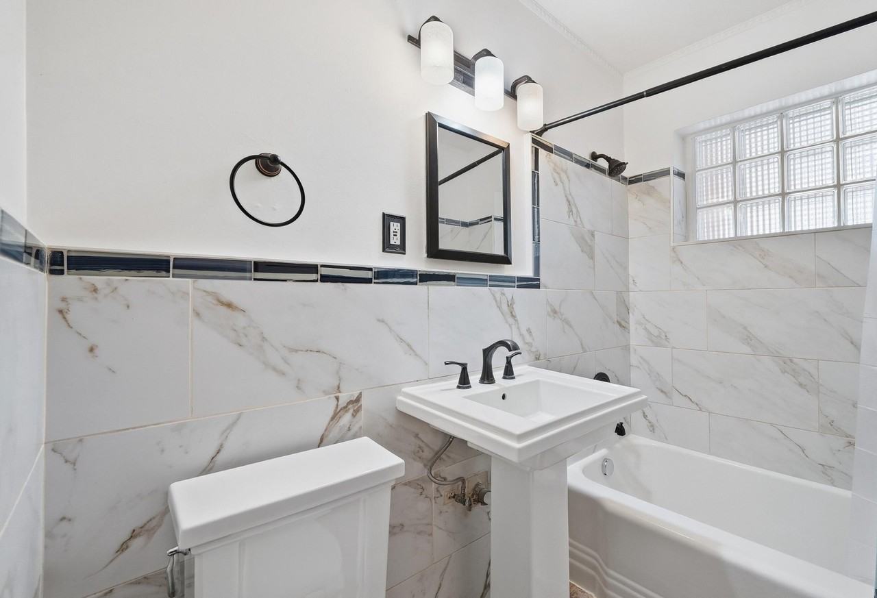 4650 Ne 2nd Ave - Photo 7 of 18