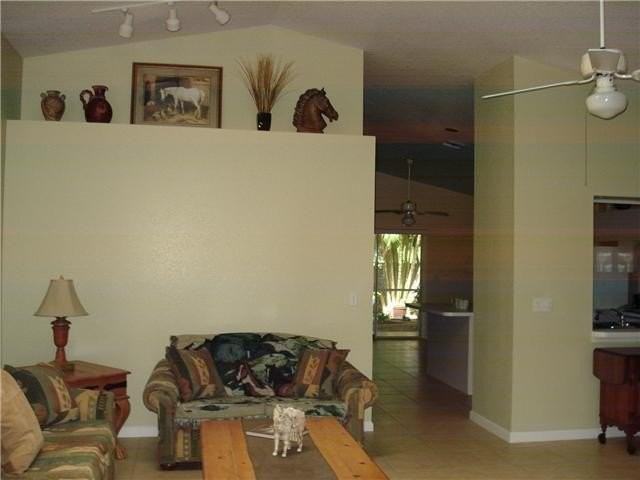 1141 Mulberry Pl - Photo 6 of 22