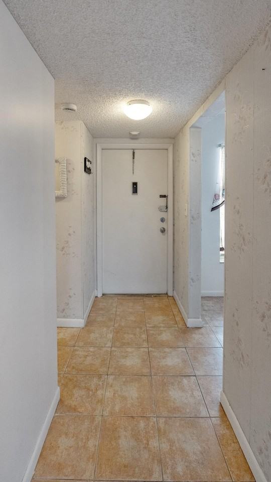 5890 Nw 64th Ave #308 - Photo 5 of 31