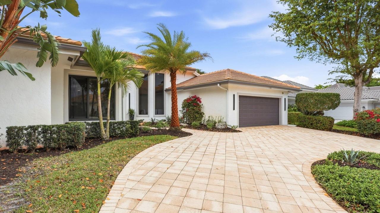 11180 Isle Brook Ct - Photo 7 of 50