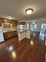 710 Se 16th St #A - Photo 1 of 1