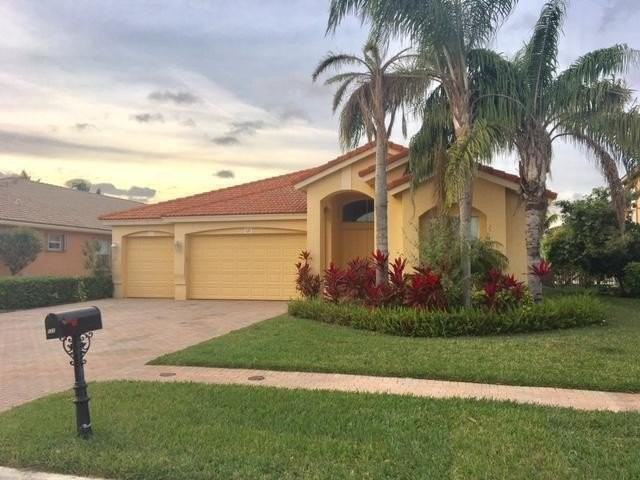 121 Tuscany Dr - Photo 2 of 19