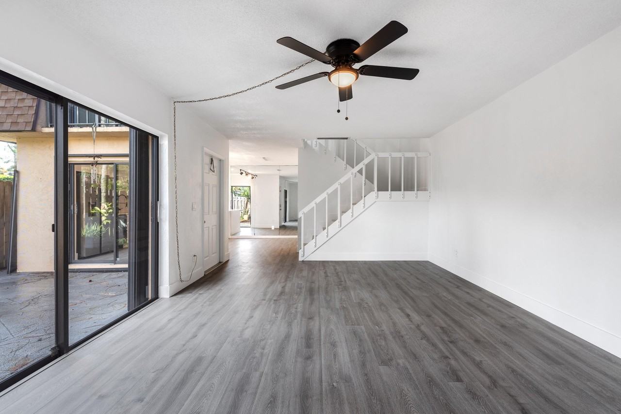 471 Kirk Rd #D - Photo 5 of 28