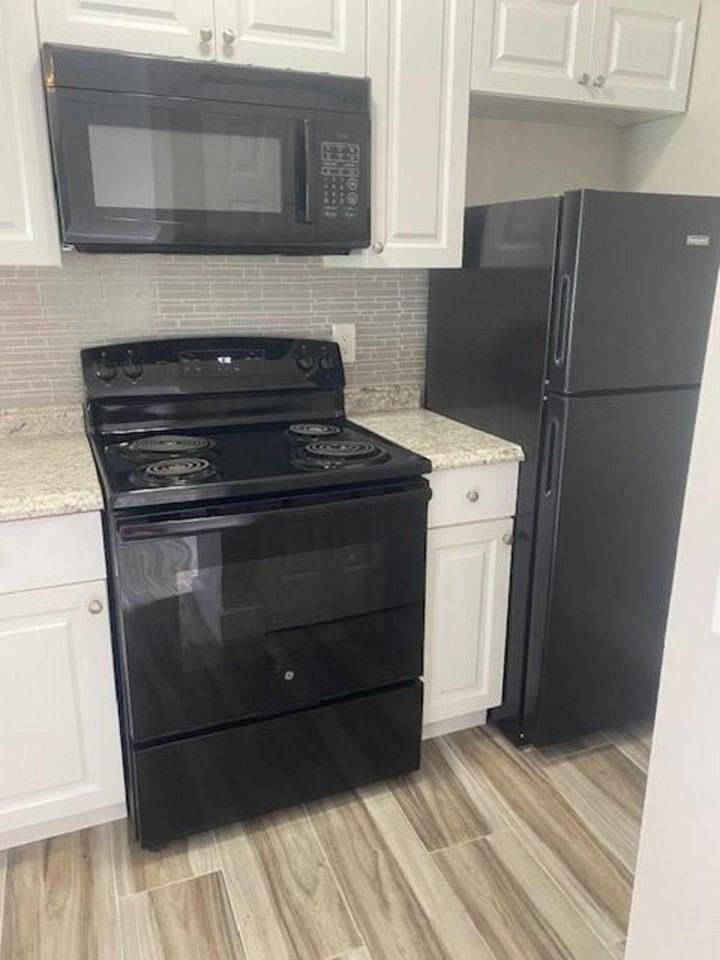 11627 Nw 35th Ct - Photo 7 of 23