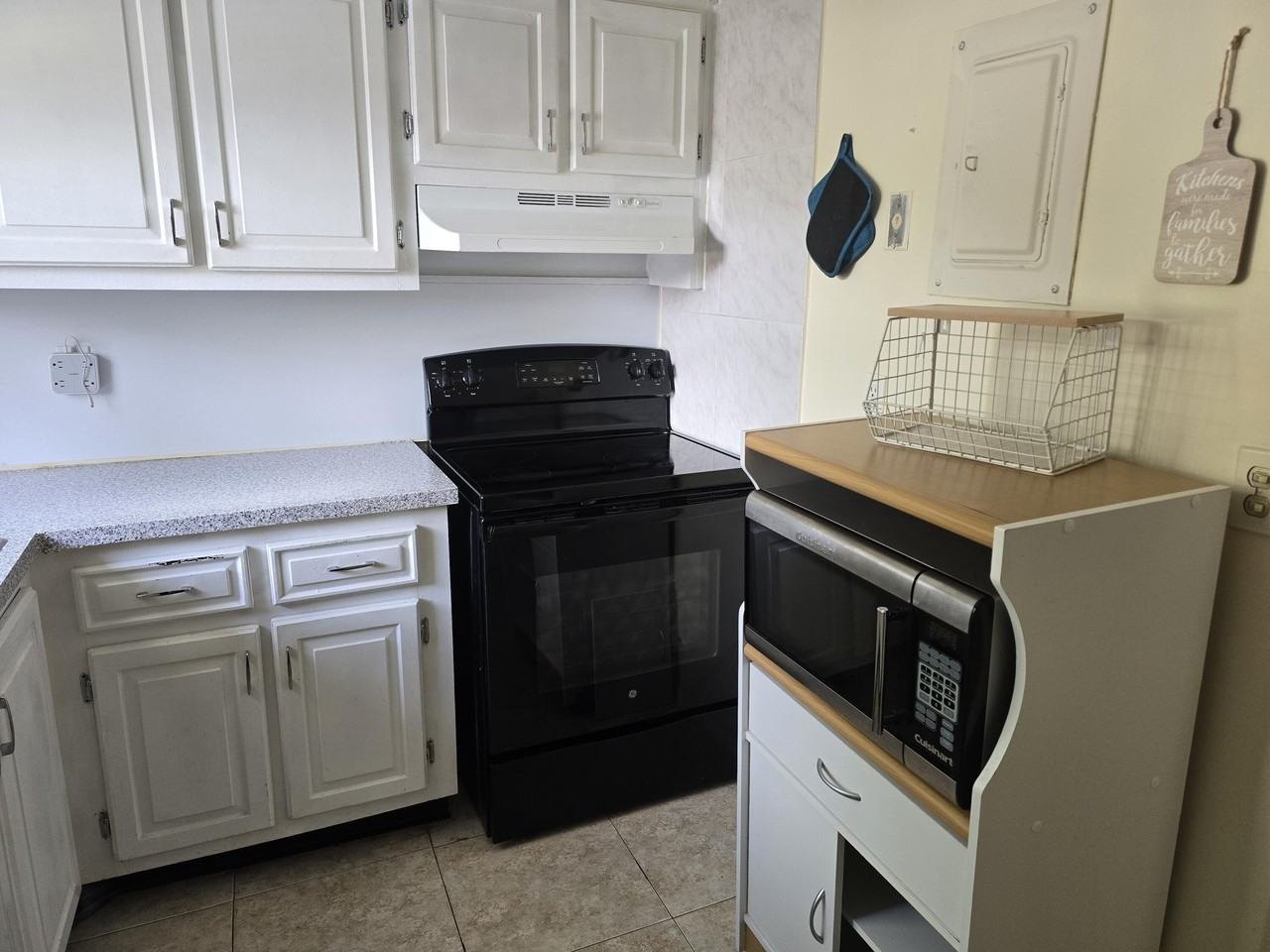 177 Lake Dora Dr - Photo 5 of 22