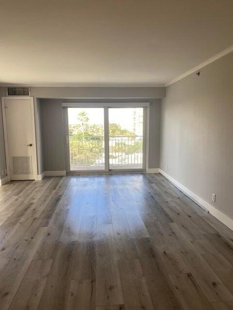 3215 S Ocean Blvd #402 - Photo 7 of 28