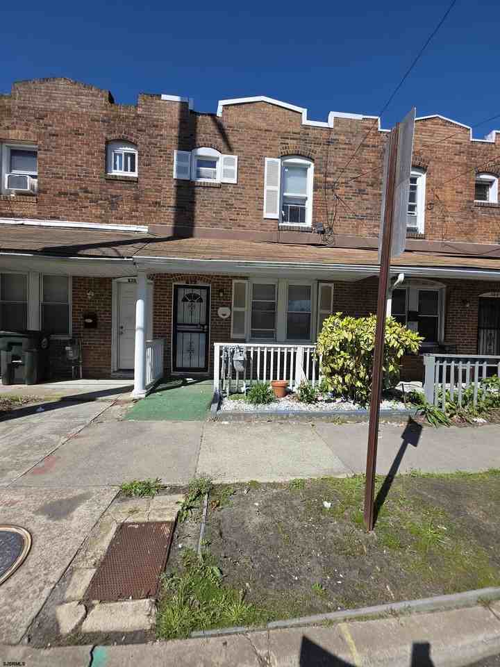 822 N Arkansas Ave - Photo 2 of 22