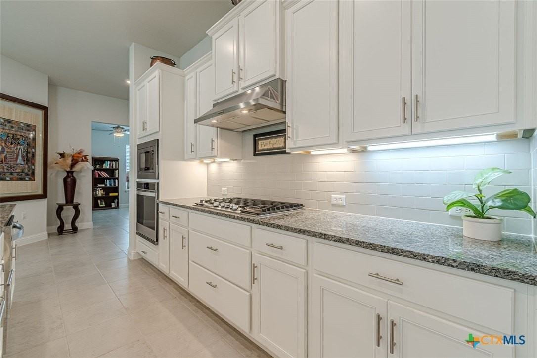 144 Trotting Bear Ln - Photo 6 of 27