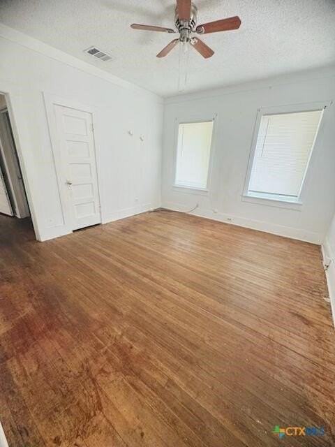 100 N Brazos St - Photo 5 of 6